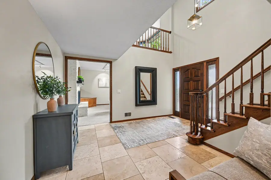16480 Kingswood Drive, Lakeville, MN 55044 - #3