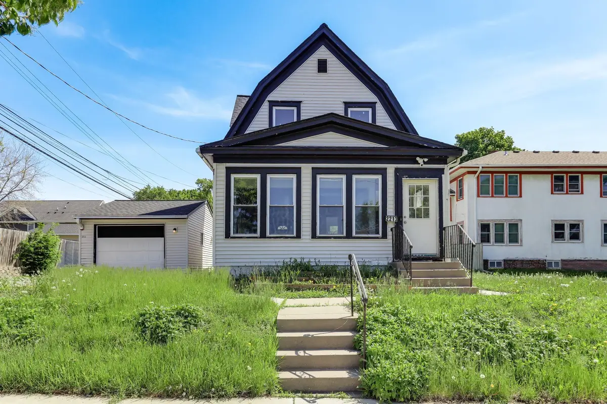 2213 Oak Park Avenue N, Minneapolis, MN 55411 - #1