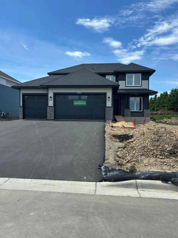 9551 Lydia Lane, Elko New Market, MN 55020