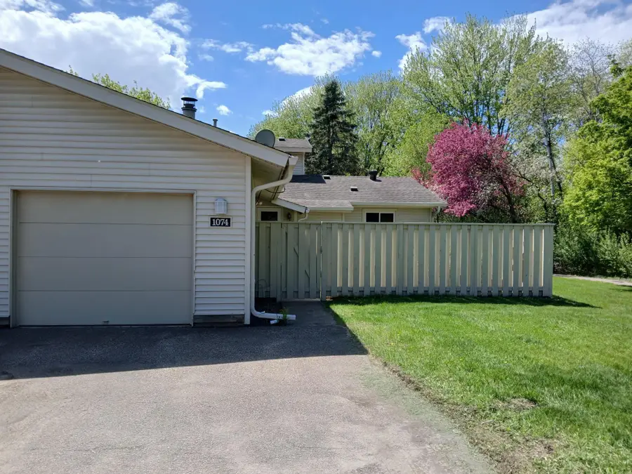 1074 Carmel Court, Shoreview, MN 55126 - #2