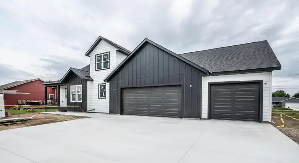 29190 Cynthia Path, Randolph, MN 55065