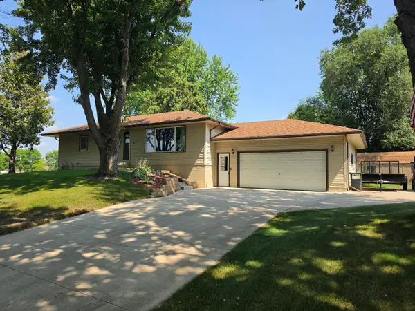 408 Sunrise Drive, Litchfield, MN 55355