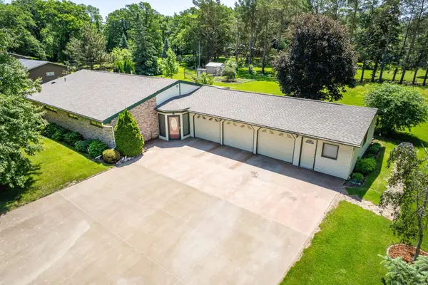 1043 Woodland Loop, Fergus Falls, MN 56537