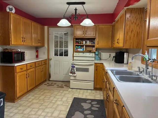 210 Front Street E, Fulda, MN 56131 - #2