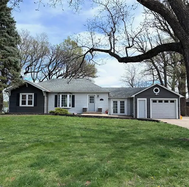 775 Shoreacres Drive, Fairmont, MN 56031 - #1