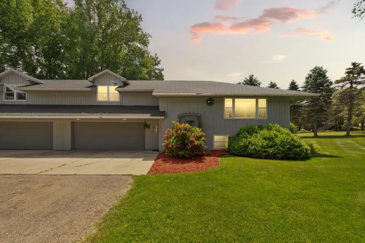 2205 17th Street Nw, Faribault, MN 55021 - #1