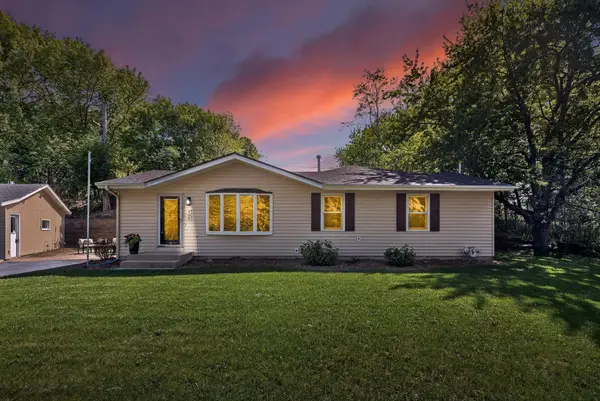 305 Trilane Circle, Norwood Young America, MN 55397