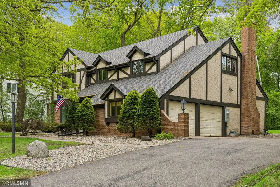 905 Windemere Curve, Plymouth, MN 55441 - #2
