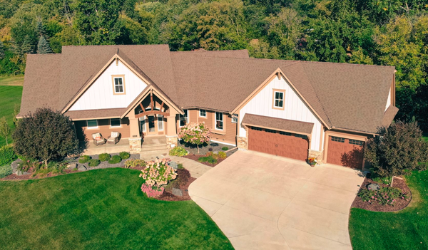 5628 Garden Drive, Woodbury, MN 55129