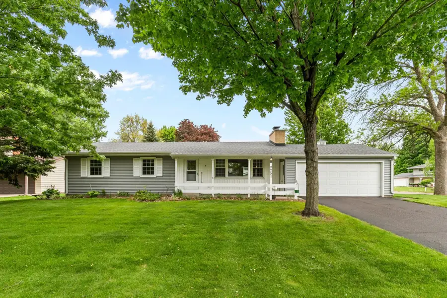 2251 Carlyle Court, White Bear Lake, MN 55110 - #2