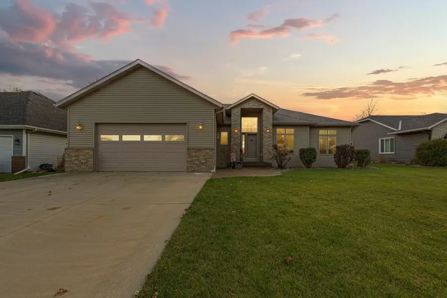 1447 Nottingham Drive, Owatonna, MN 55060 - #3