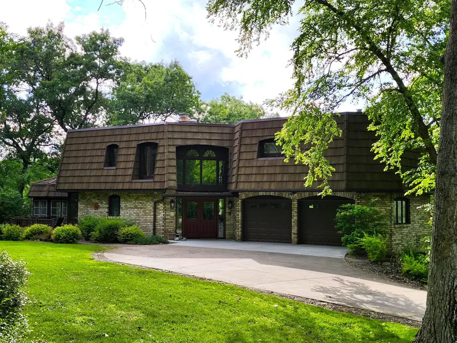 8 Chickadee Lane, North Oaks, MN 55127 - #2