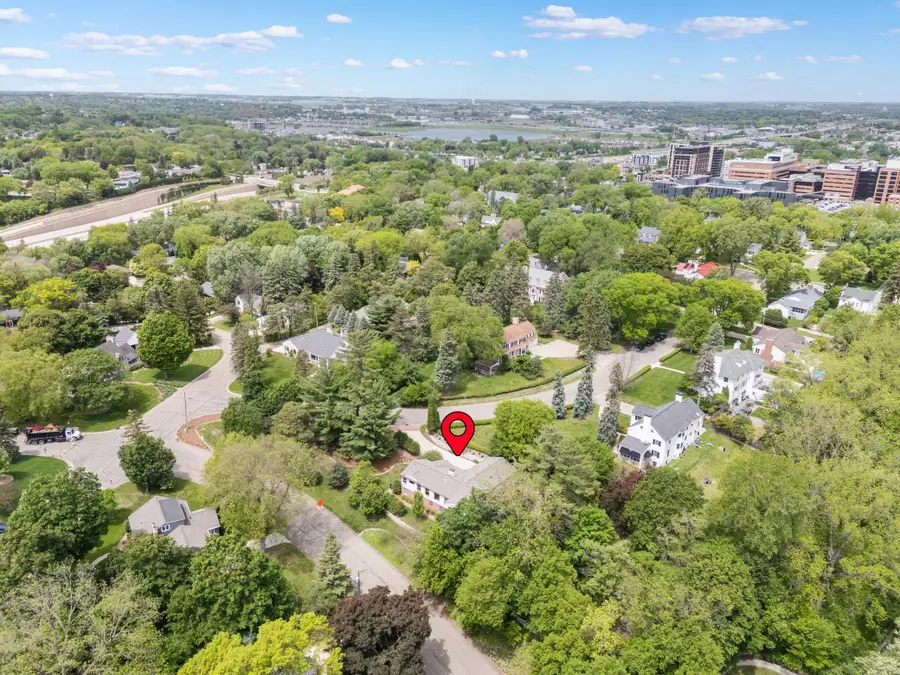 900 12th Avenue Sw, Rochester, MN 55902 - #3