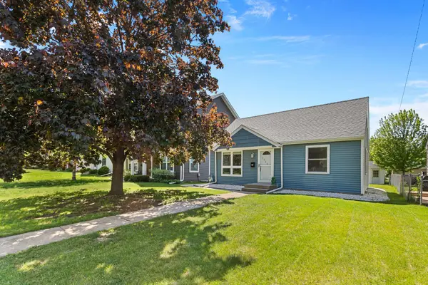 5840 Russell Avenue S, Minneapolis, MN 55410