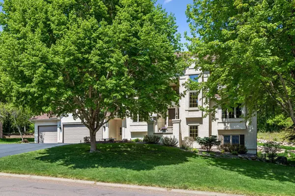 13846 Guild Avenue, Apple Valley, MN 55124