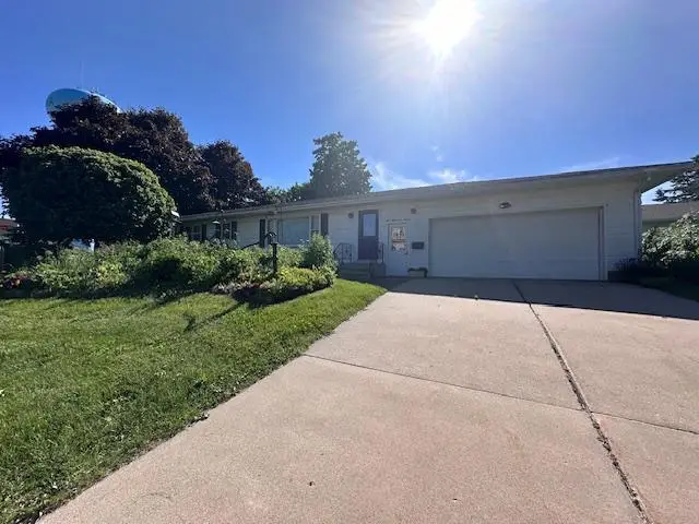 207 N Pine Street, Caledonia, MN 55921 - #3