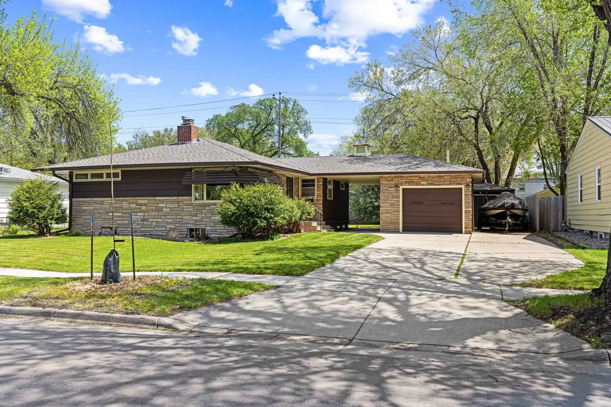 1455 12th Street N, Fargo, ND 58102 - #1