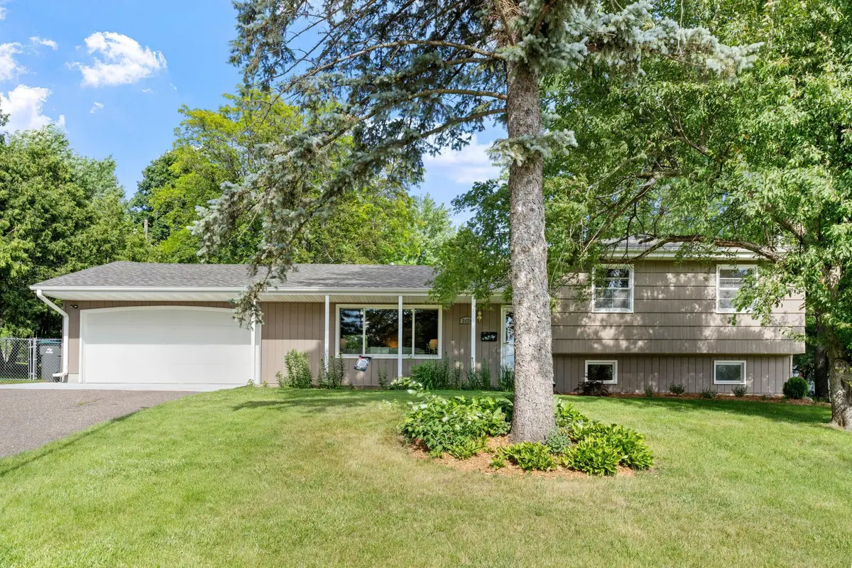 2420 Ensign Avenue N, Golden Valley, MN 55427 - #1