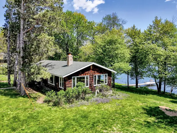 2122 N Twin Lakes Street, Saint Croix Falls, WI 54024