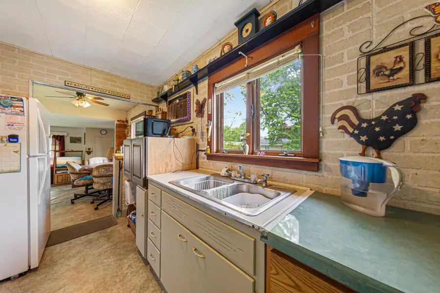 234 River Street, Jackson, MN 56143 - #3