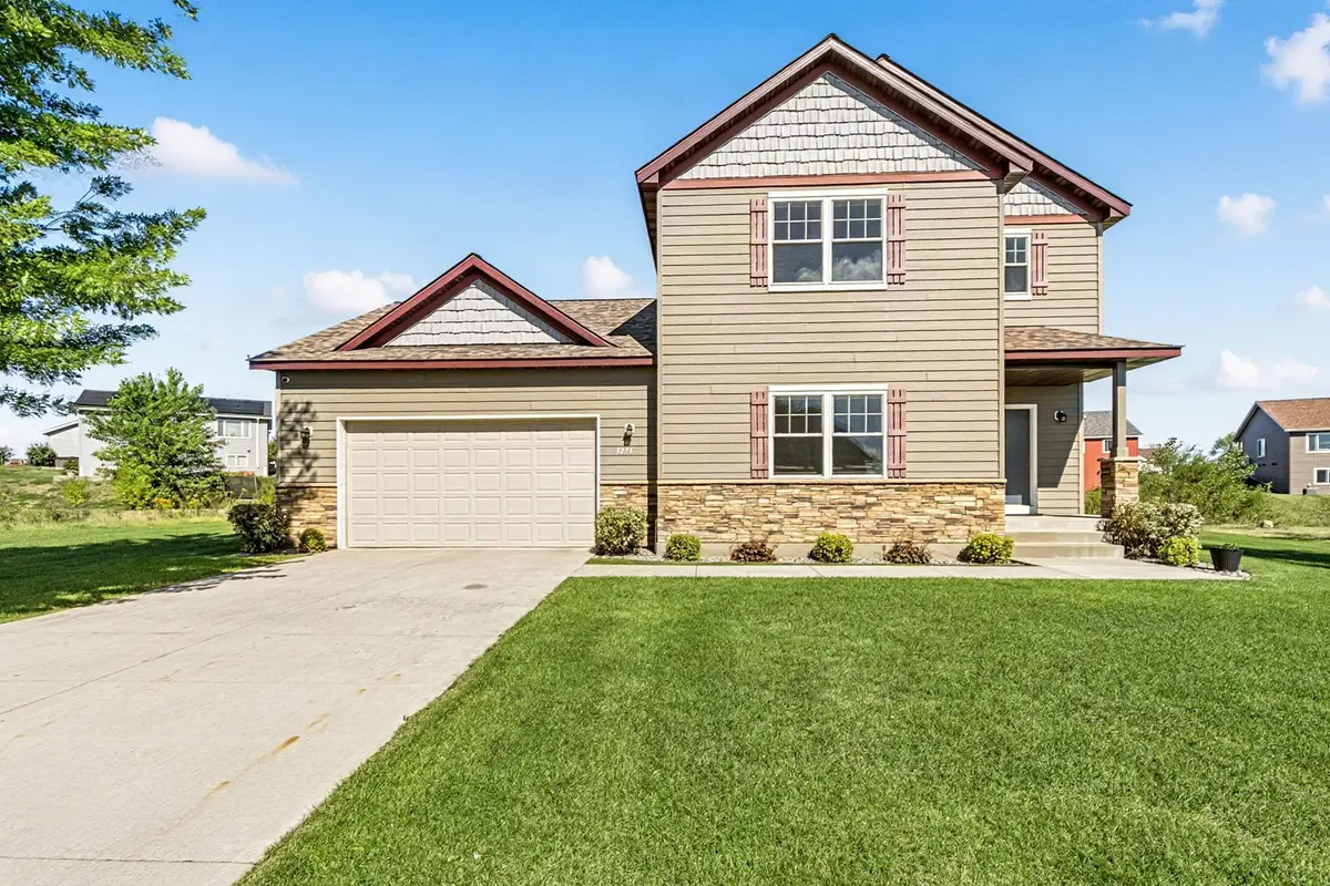 3293 Old Stone Way Ne, Sauk Rapids, MN 56379 - #1