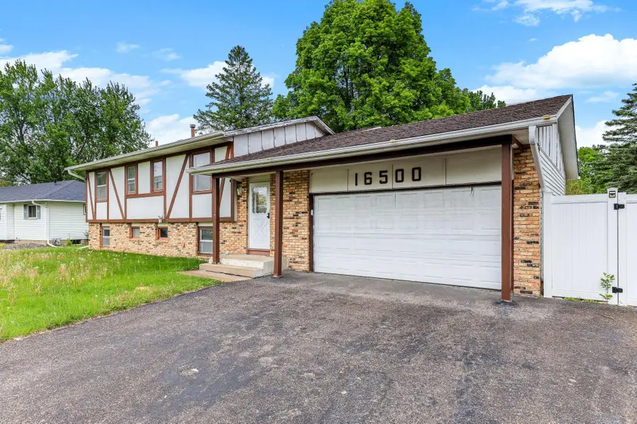16500 Foliage Avenue W, Rosemount, MN 55068 - #2