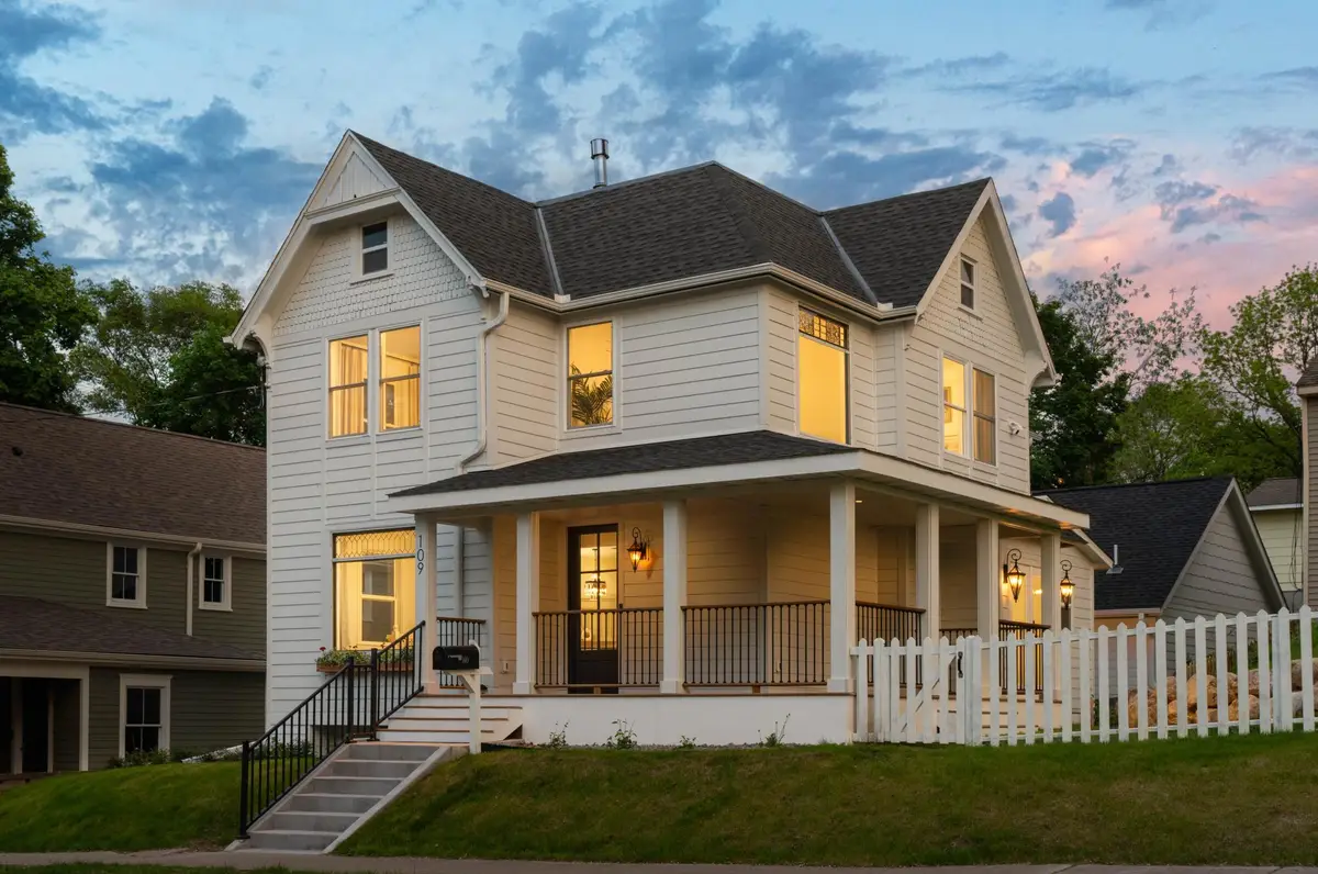 109 Pine Street E, Stillwater, MN 55082 - #1