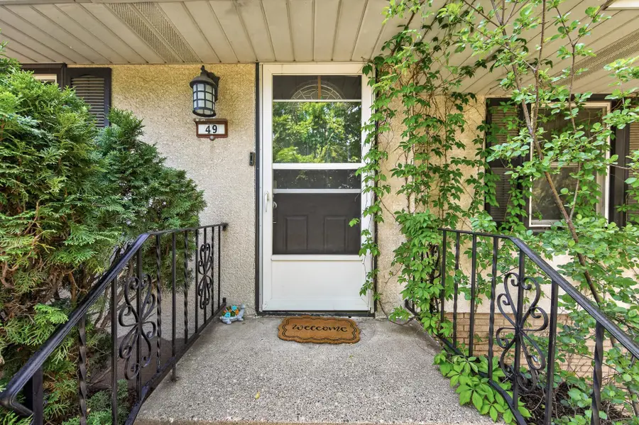 49 Flandrau Place, Saint Paul, MN 55106 - #3