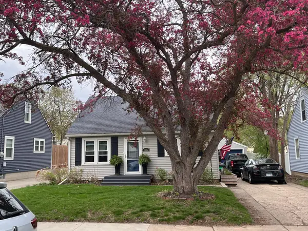 1112 7th Avenue Nw, Rochester, MN 55901