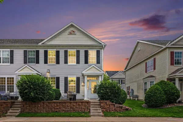 2171 Shamrock Place, Chaska, MN 55318