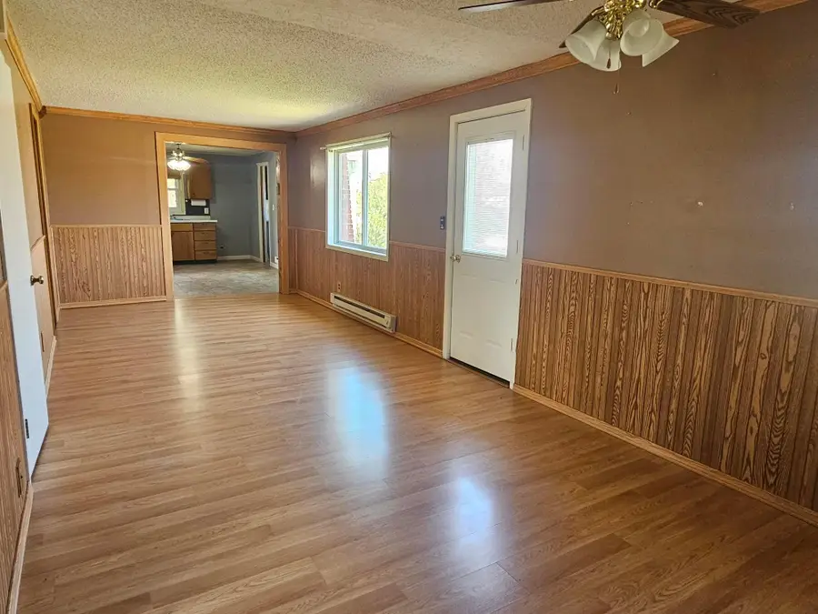 127 S State Street, Warren, MN 56762 - #3