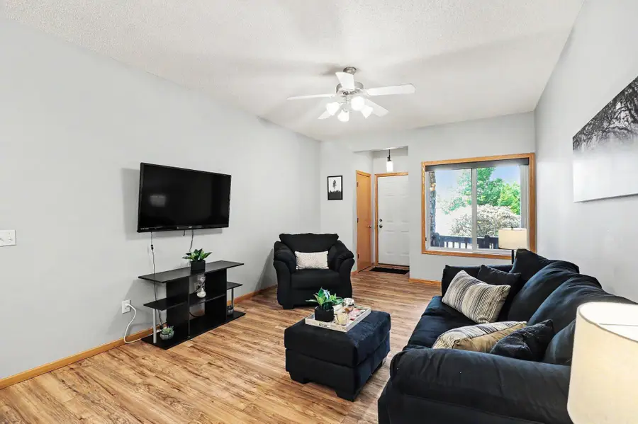 20603 Keystone Avenue, Lakeville, MN 55044 - #2