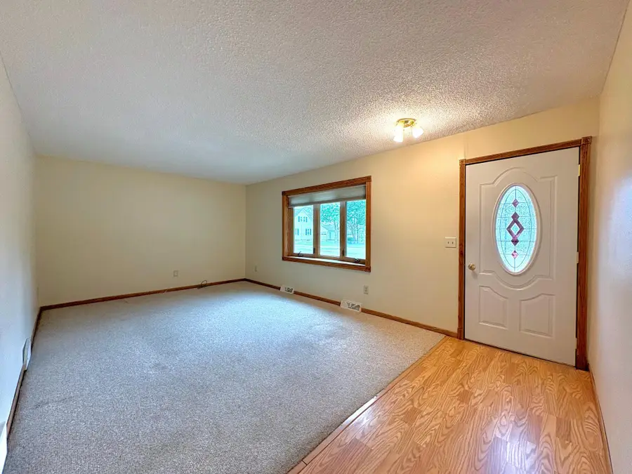 752 E Mark Street, Winona, MN 55987 - #2