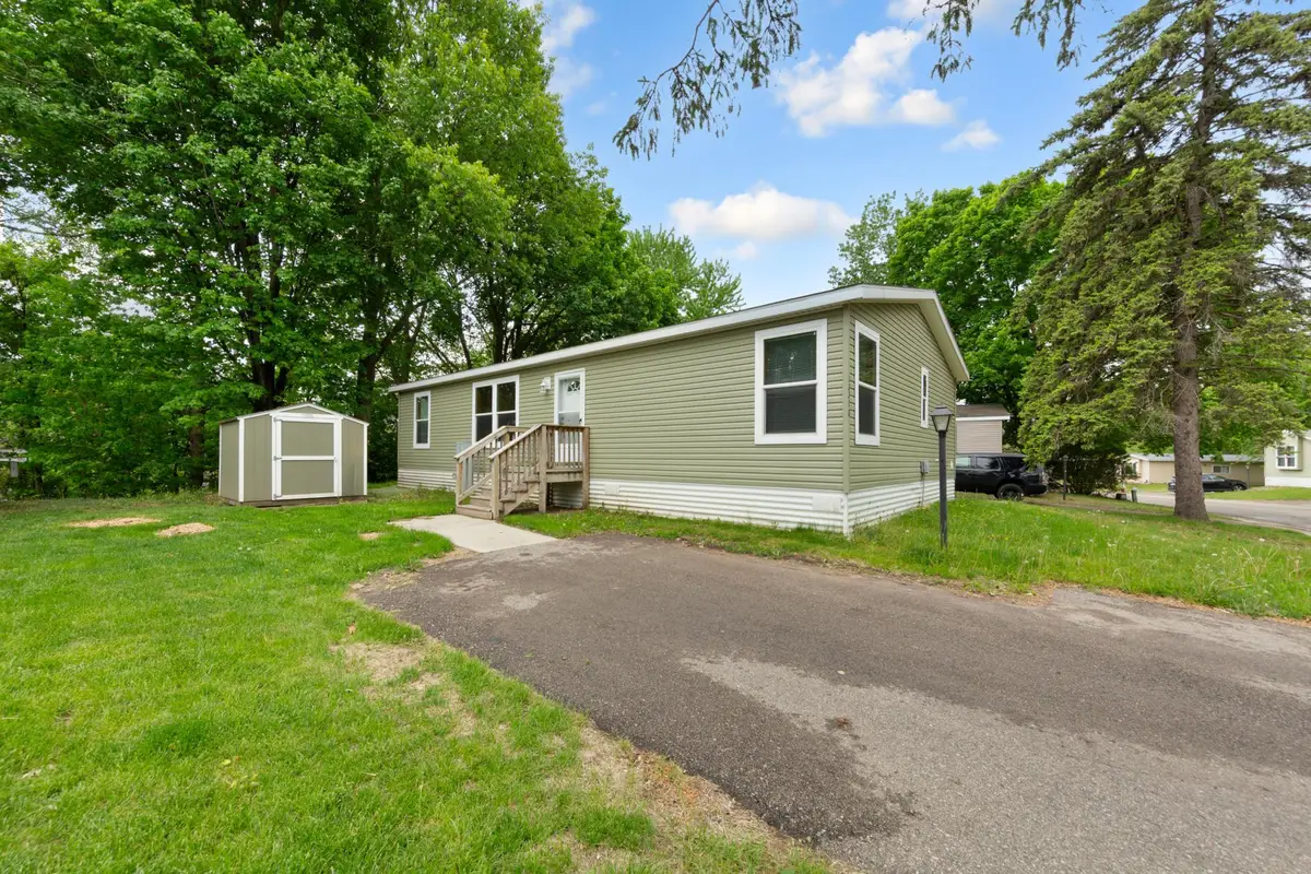 12270 Geneva Way, Apple Valley, MN 55124 - #1