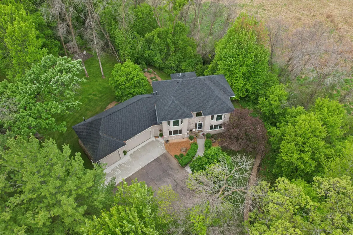 95 Timber Island Trail, Maple Plain, MN 55359 - #1