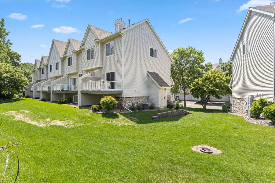 8828 Brunell Way, Inver Grove Heights, MN 55076 - #2
