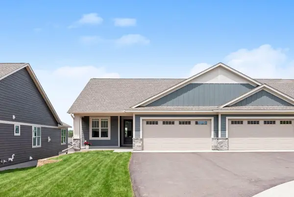 1427 Kasilof Court, River Falls, WI 54022
