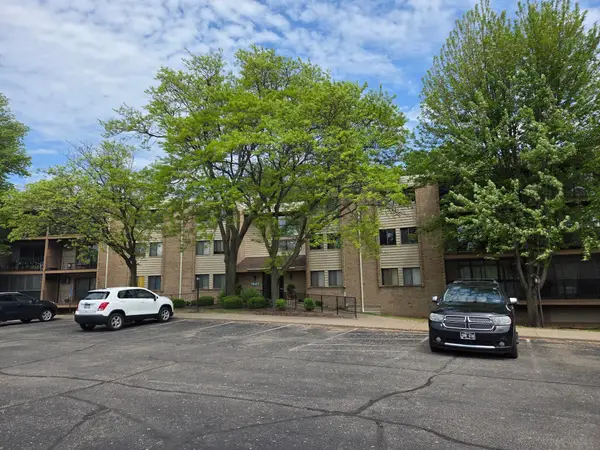 1887 Silver Bell Road #213, Eagan, MN 55122