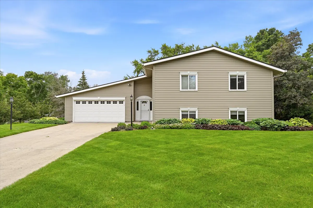 1484 Crest Drive, Chaska, MN 55318 - #1