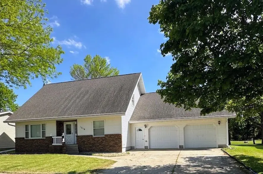 1216 Parkside Drive, Marshall, MN 56258 - #1