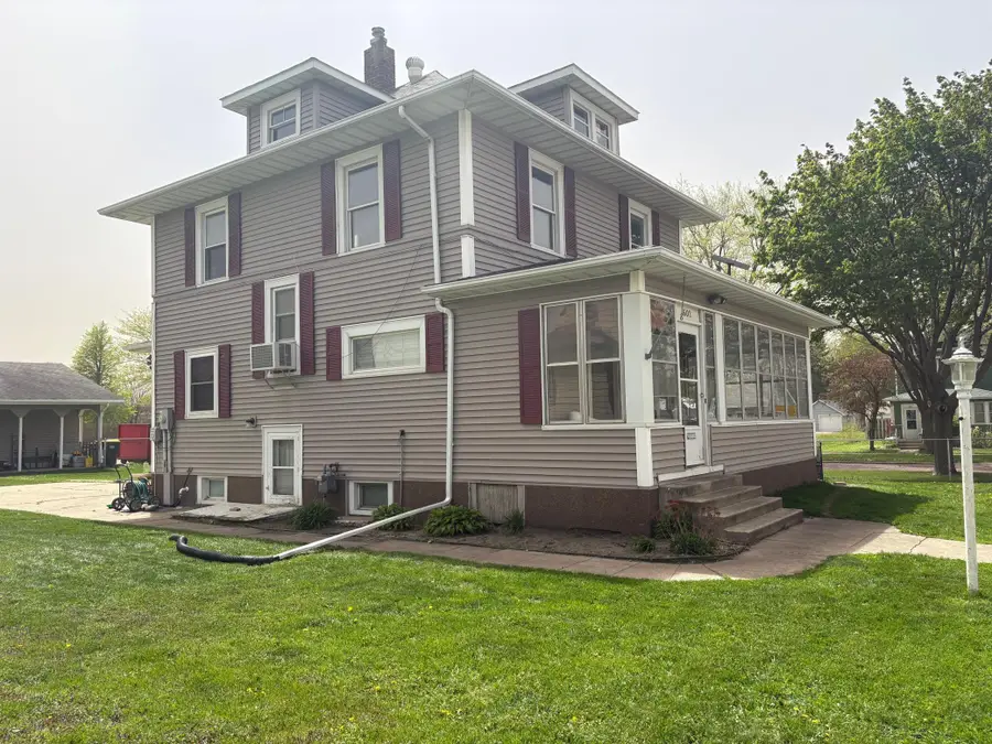 602 7th Avenue N, Saint James, MN 56081 - #3