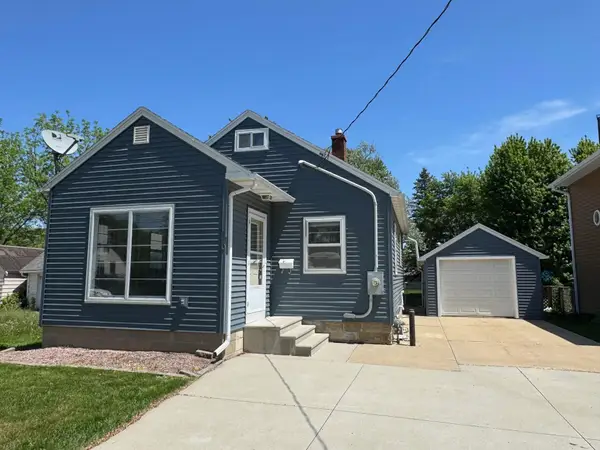 110 14th Avenue Ne, Rochester, MN 55906
