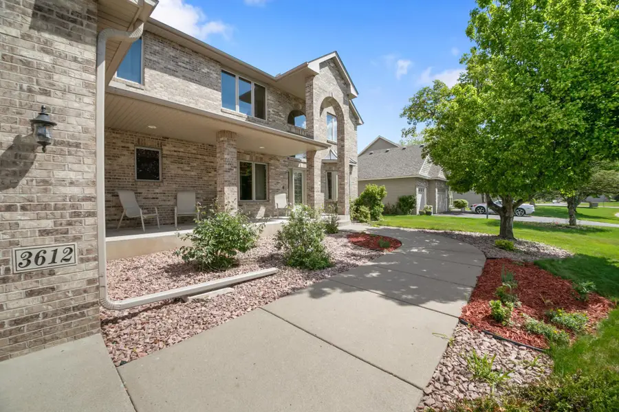 3612 104th Trail N, Brooklyn Park, MN 55443 - #3