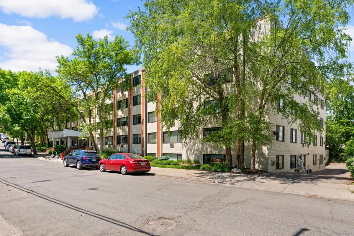 2700 44th Street W #113, Minneapolis, MN 55410 - #1