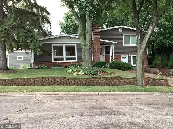 1440 Mcafee Street, Saint Paul, MN 55106