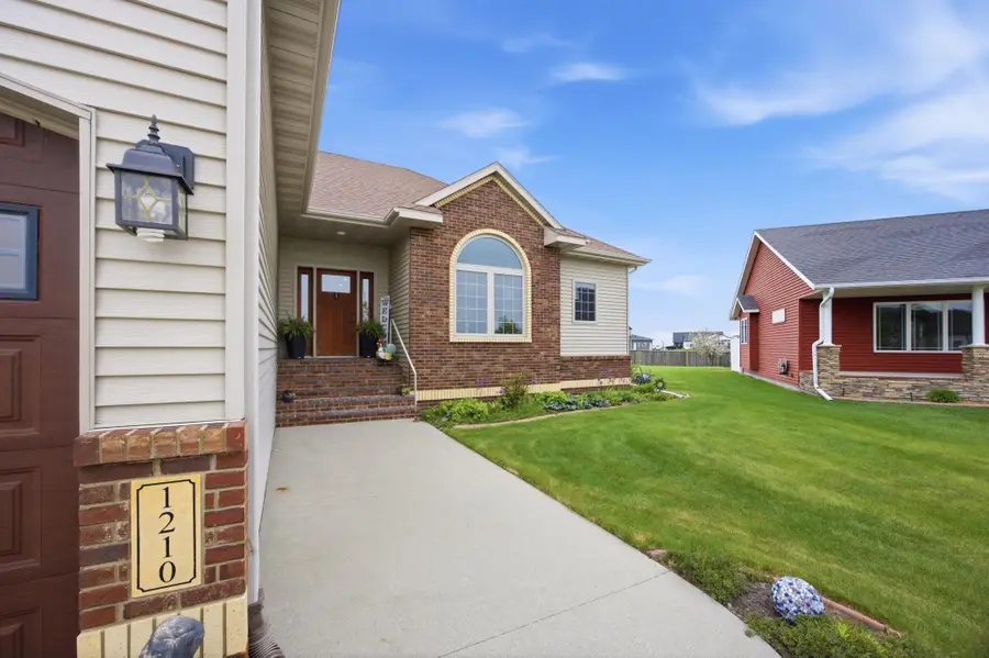 1210 6th Avenue Ne, Dilworth, MN 56529 - #3
