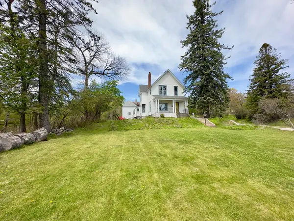 27 S 21st Avenue E, Duluth, MN 55812