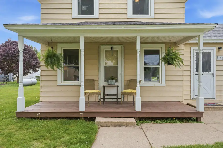 278 Chestnut Street Ne, Mazeppa, MN 55956 - #3