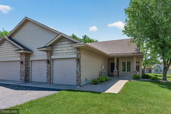 6801 24th Street N, Oakdale, MN 55128