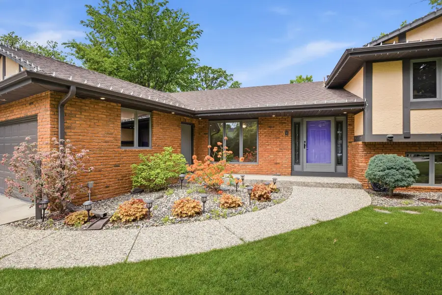 5724 Auto Club Circle, Bloomington, MN 55437 - #3